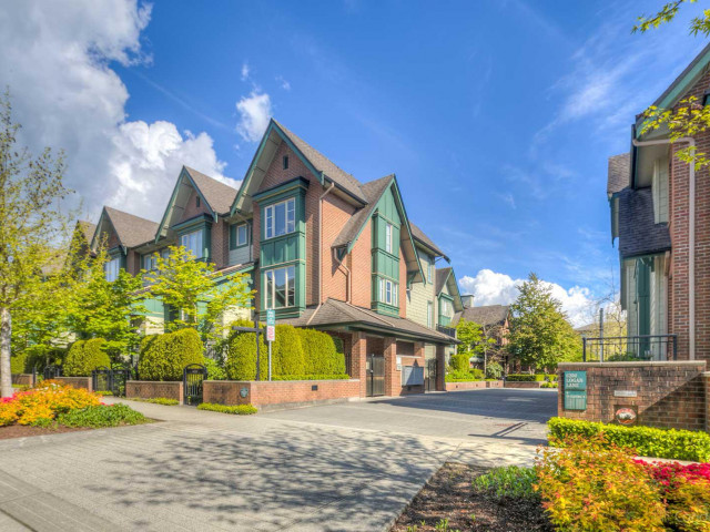 Logan Lane Townhouses photo