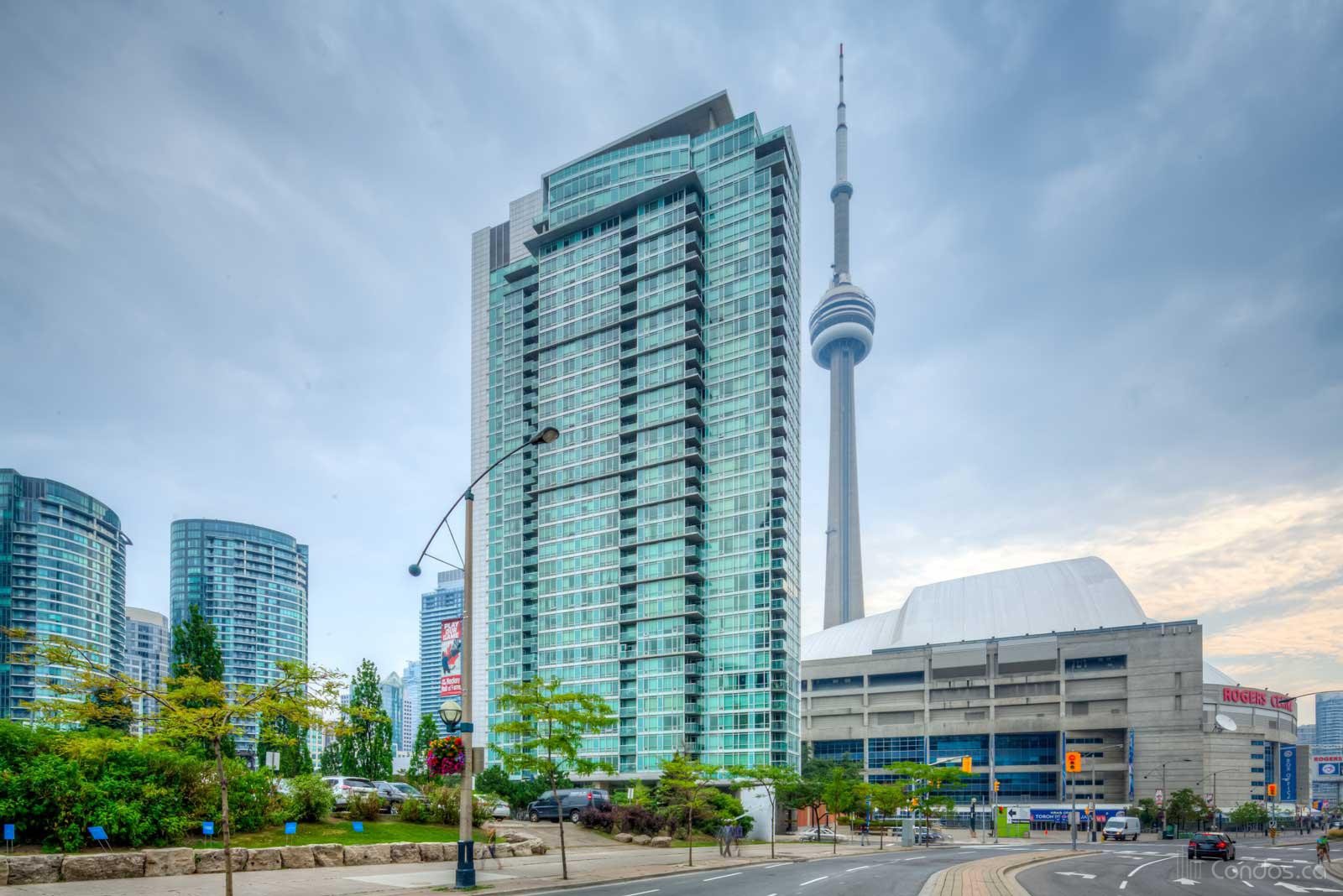 Optima - CityPlace at 81 Navy Wharf Crt, Toronto 1