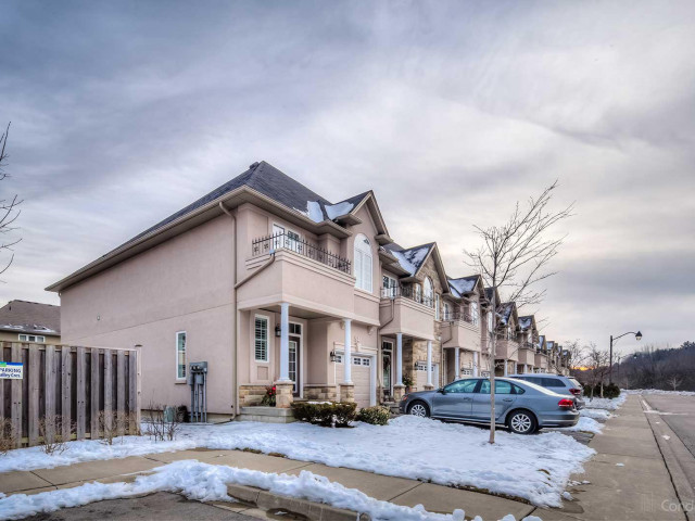 Valley Heights Dundas photo