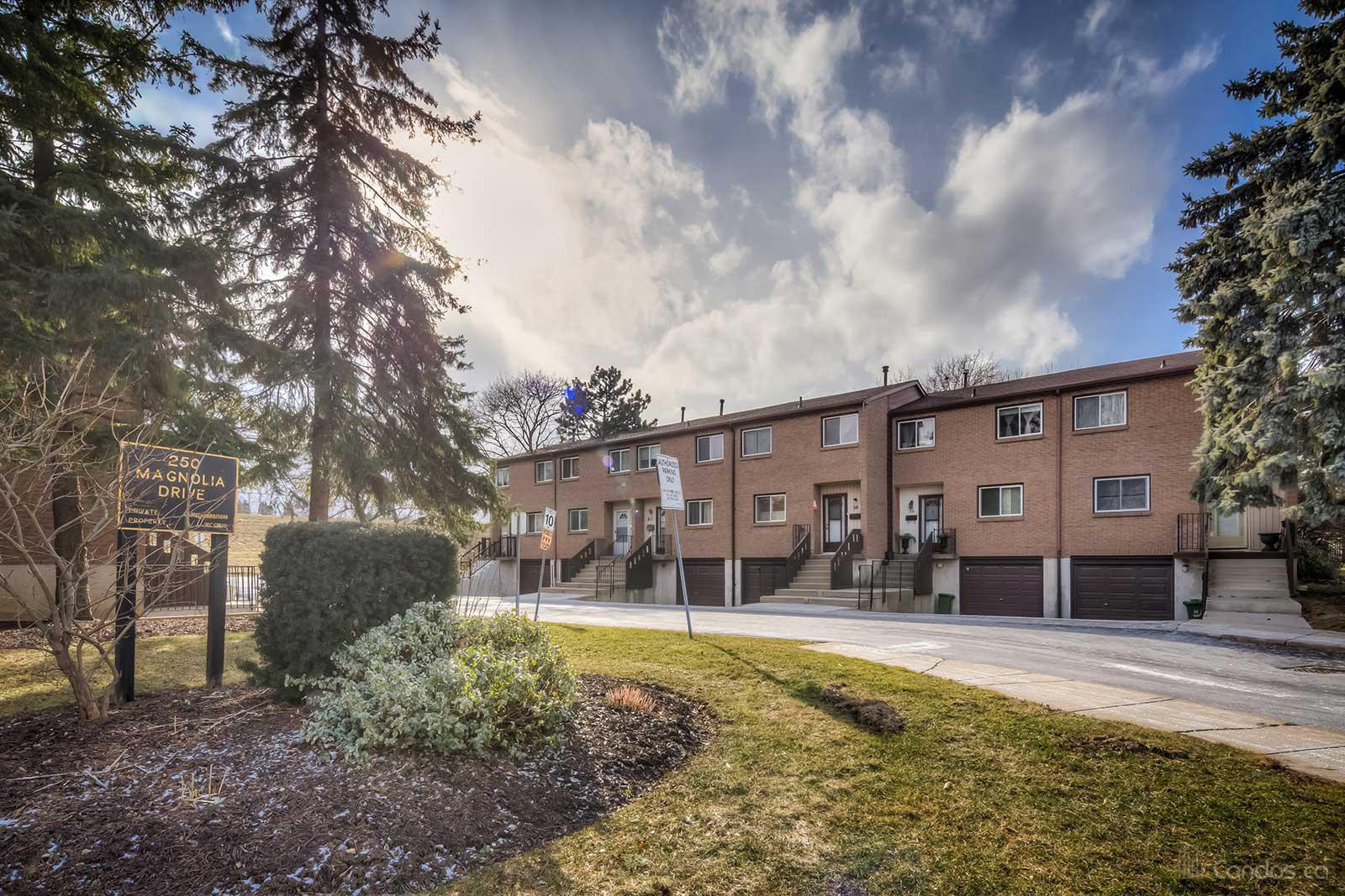 250 Magnolia Condos at 250 Magnolia Dr, Hamilton City 0