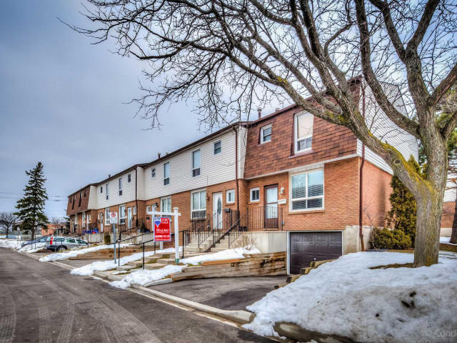 Briar and Larraine Condos photo