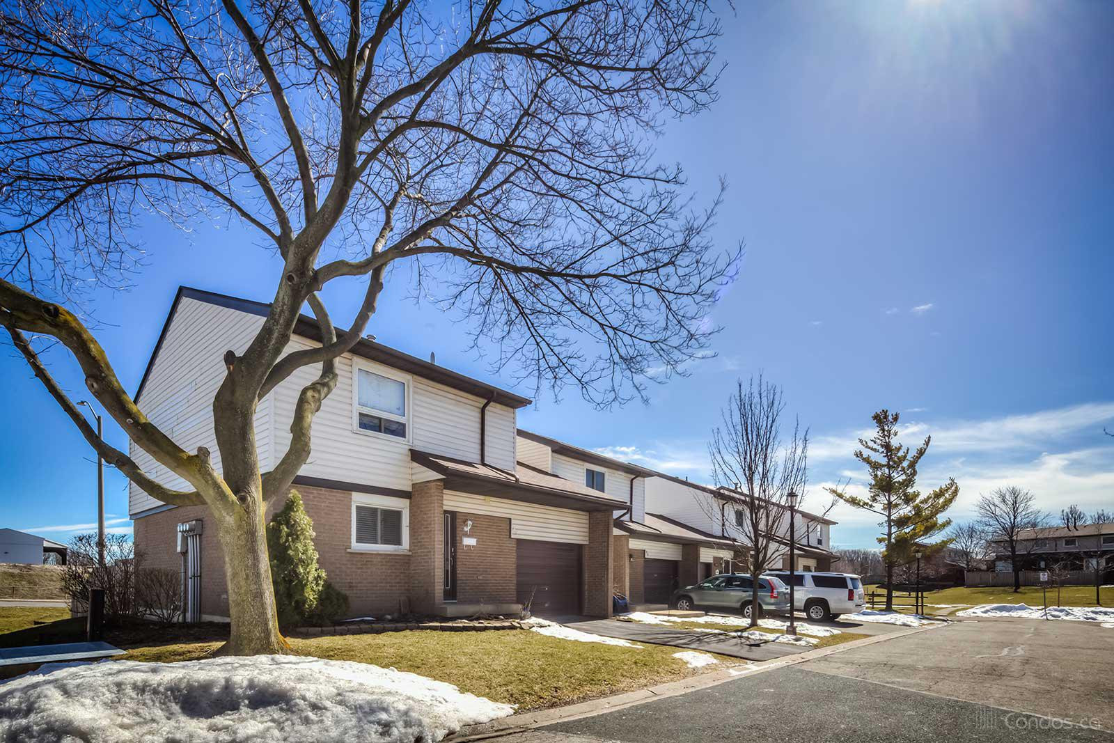 1190 Upper Ottawa Condos at 1190 Upper Ottawa St, Hamilton City 1
