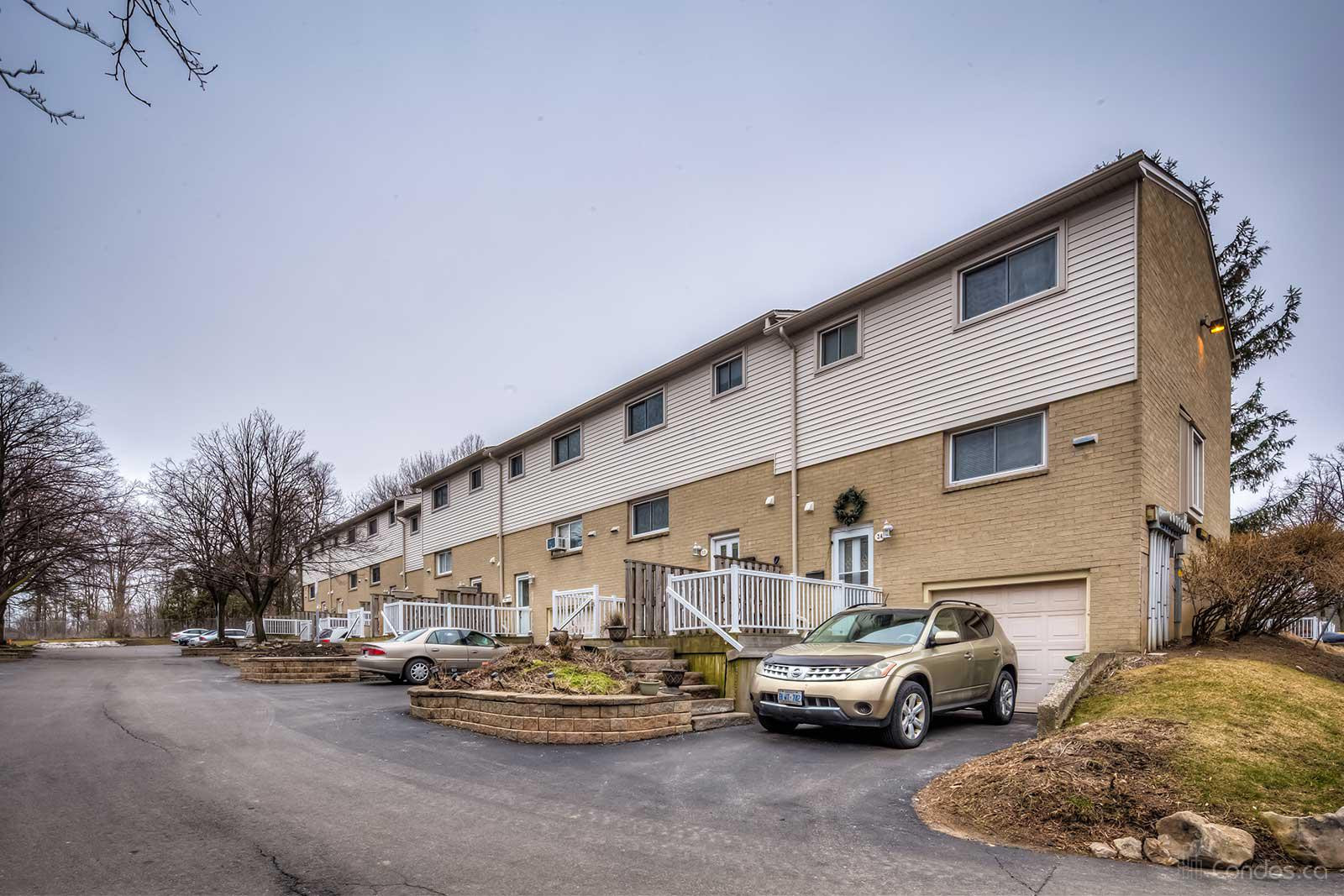 51 Caroga Condos at 51 Caroga Crt, Hamilton City 0