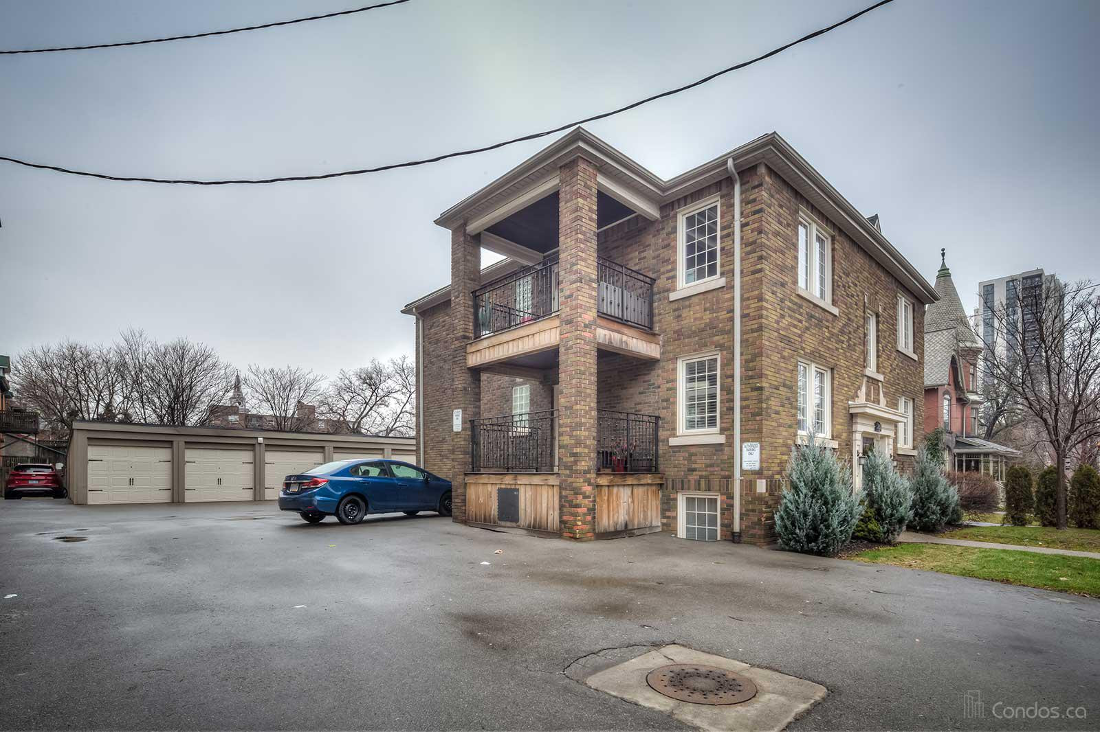210 Bay Condos at 210 Bay St S, Hamilton City 0