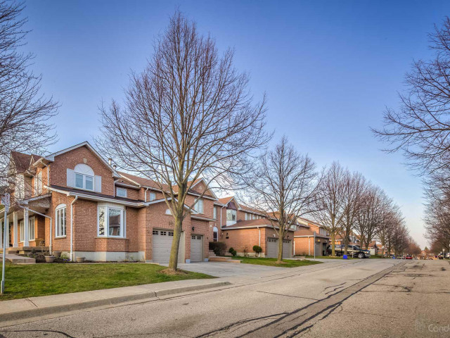 7 Davidson Condos photo