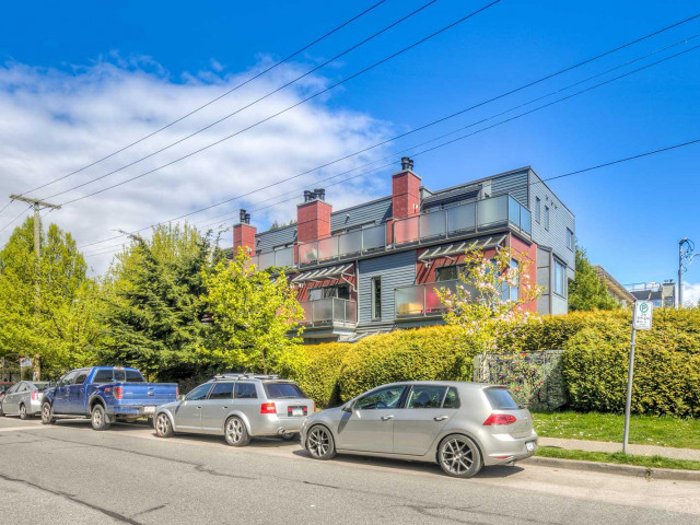 1612 Maple Street photo