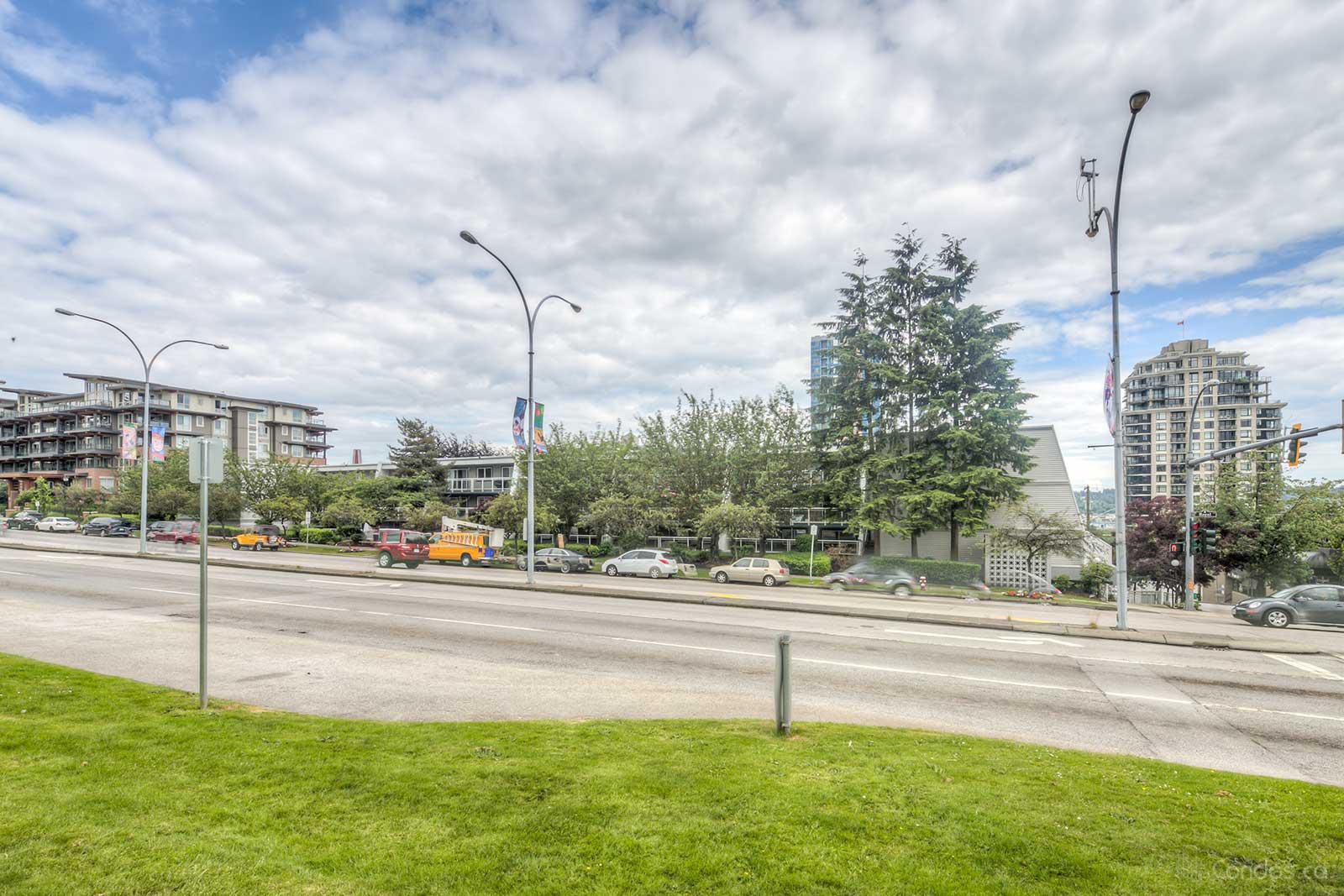 Harbourview at 550 Royal Ave, New Westminster 1