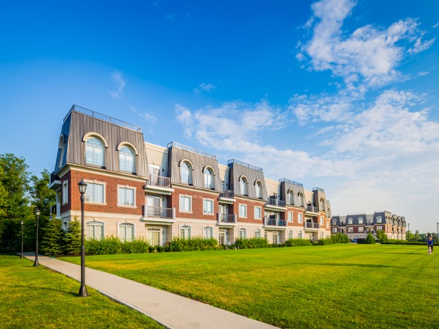 Balmoral Condos