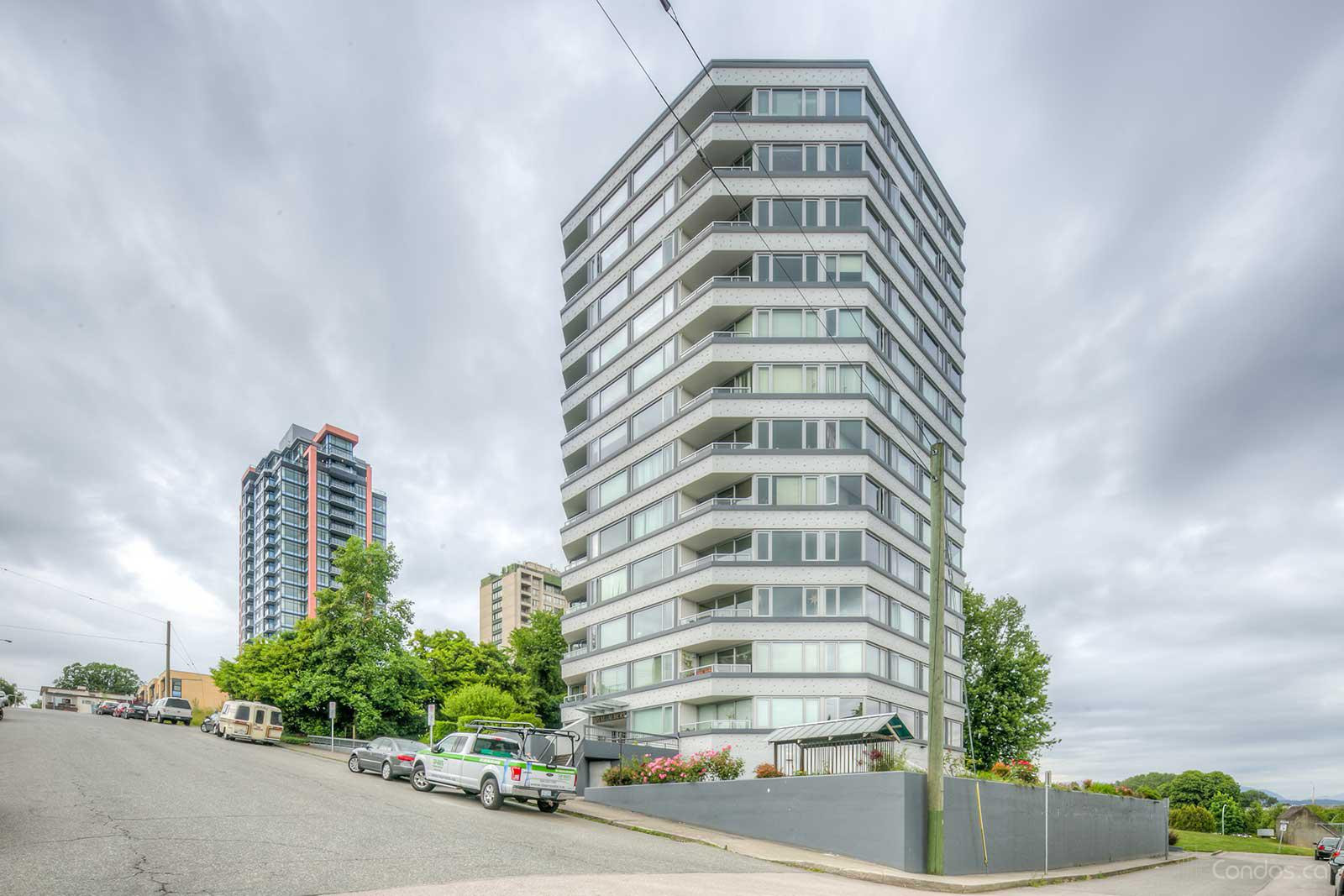 Royal Albert Tower at 31 Elliot St, New Westminster 1