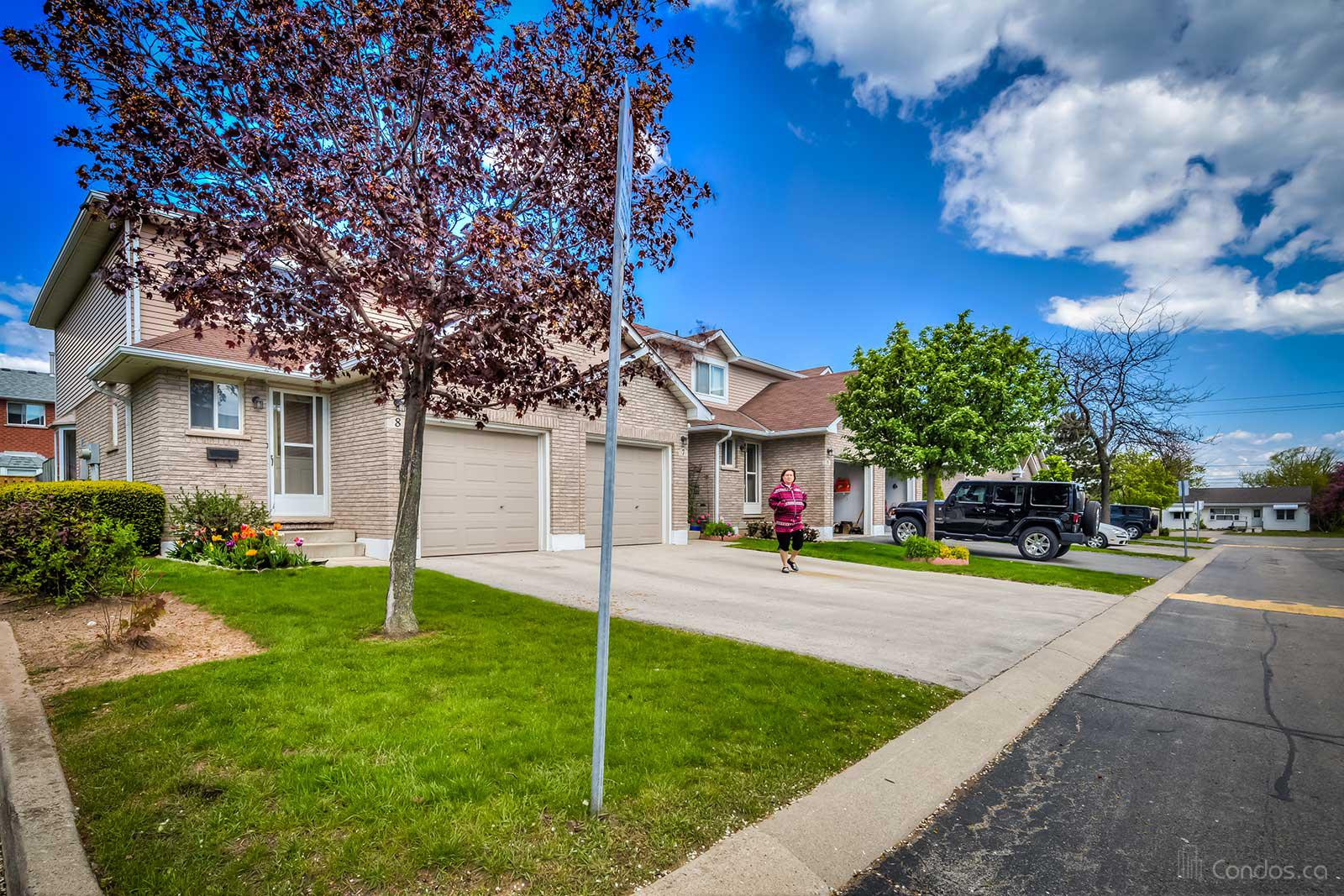 610 Barton Condos at 610 Barton St, Stoney Creek 0