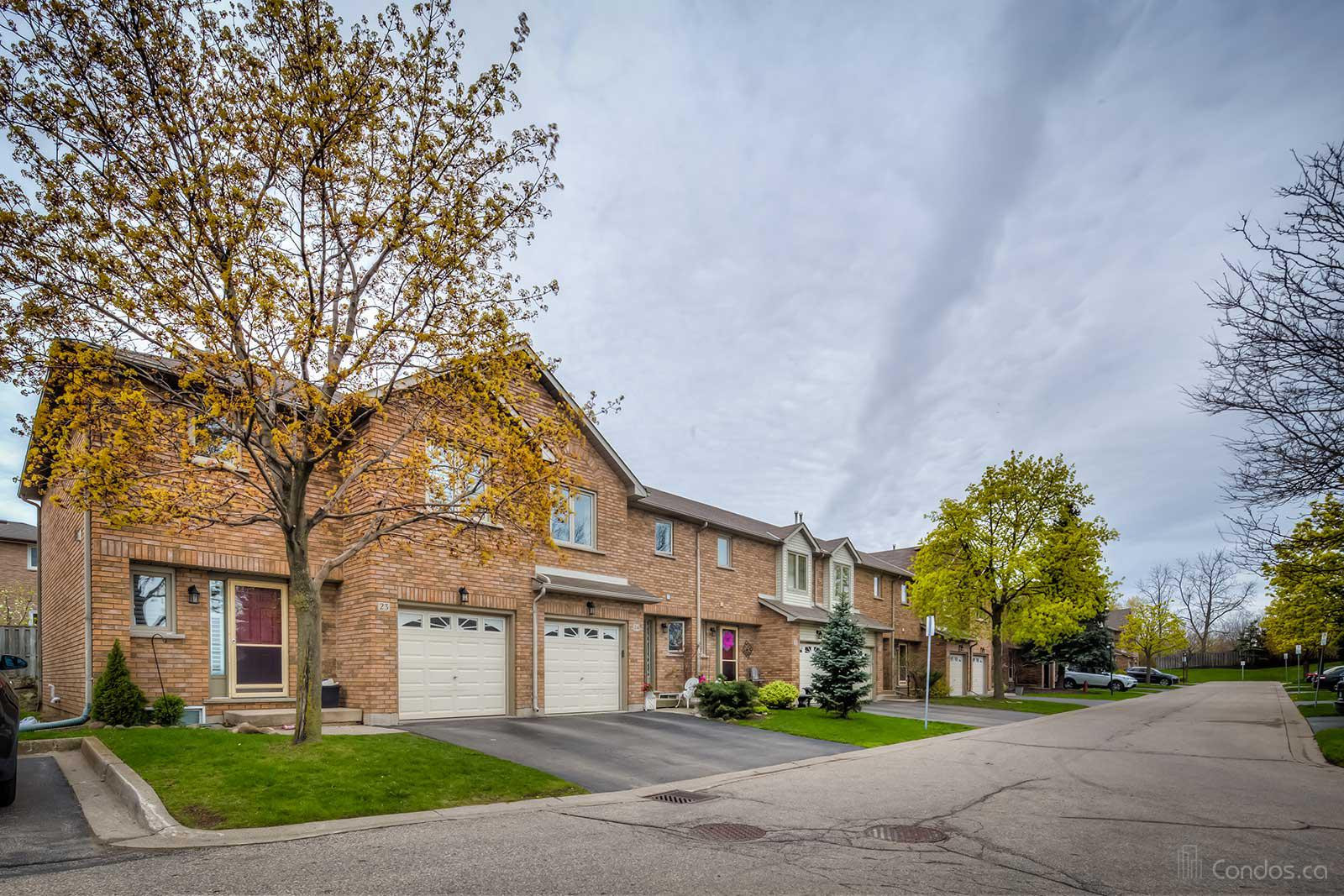 Bayberry Village at 2774 King St E, Stoney Creek 0