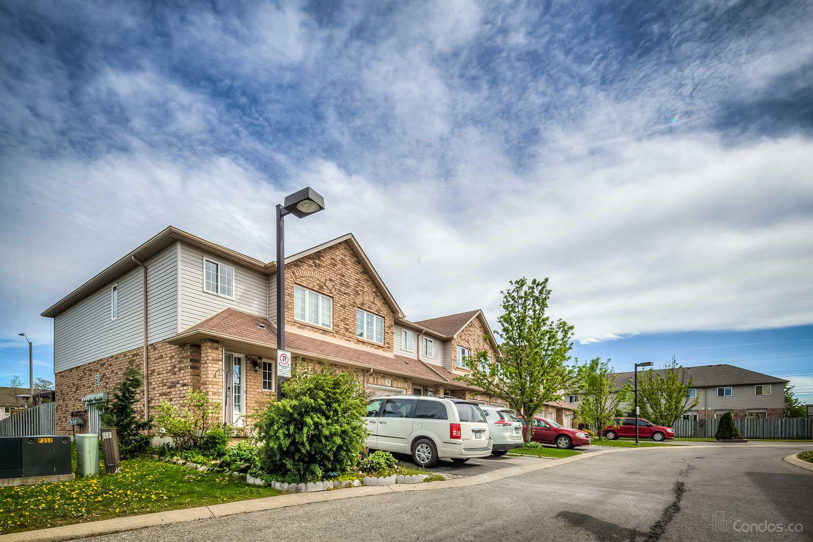 134 Terni Condos at 134 Terni Blvd, Glanbrook 0