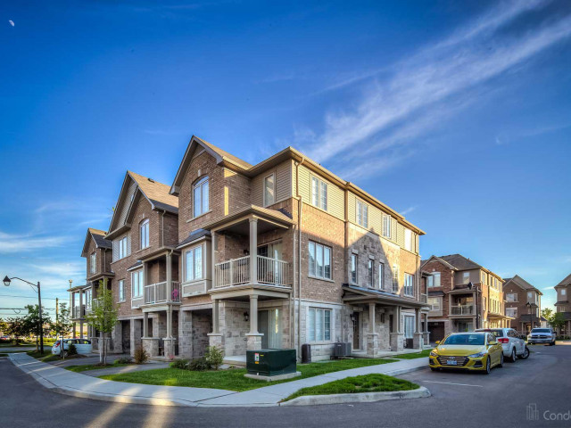 257 Parkside Condos