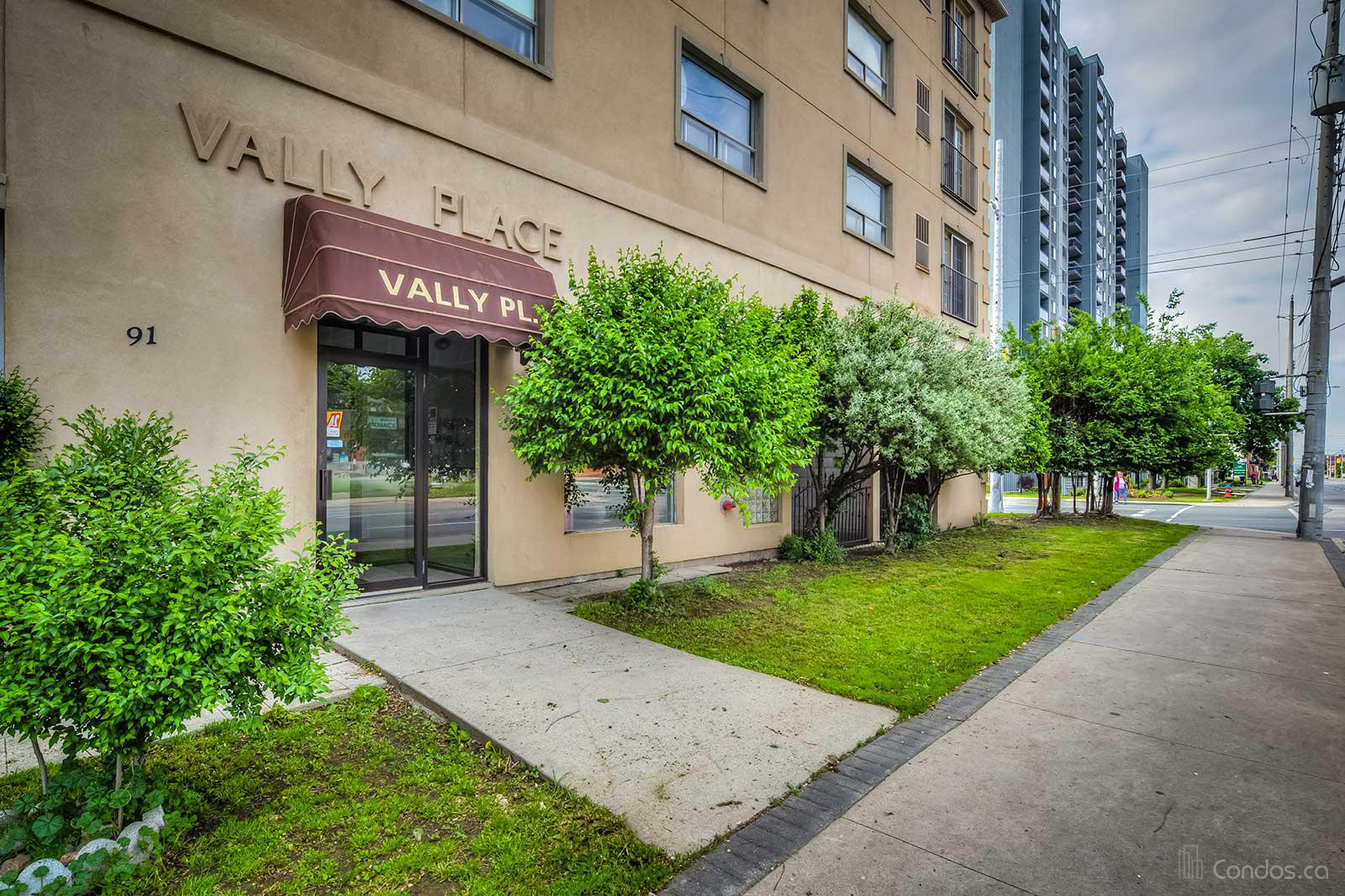 Vally Place at 91 Wellington St N, Hamilton City 1