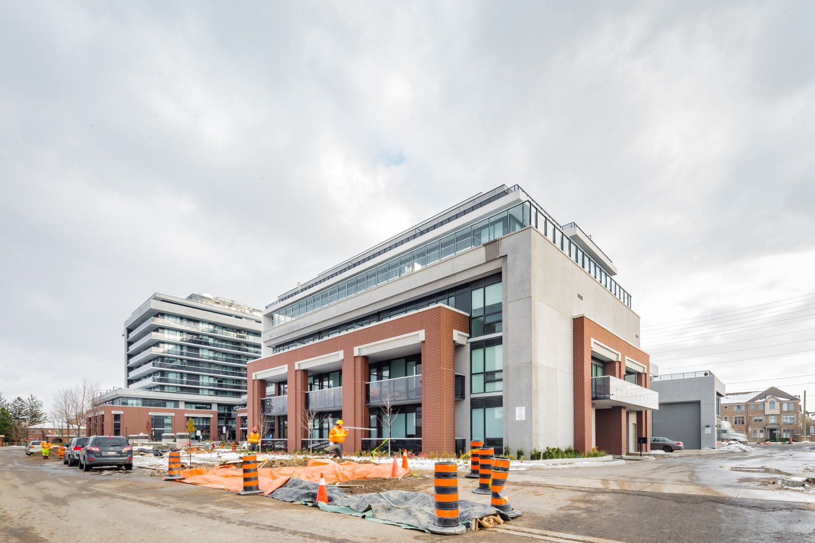 4800 Hwy 7 Avenue on 7 Condos 3 Condos for Sale & 3 Condos for Rent