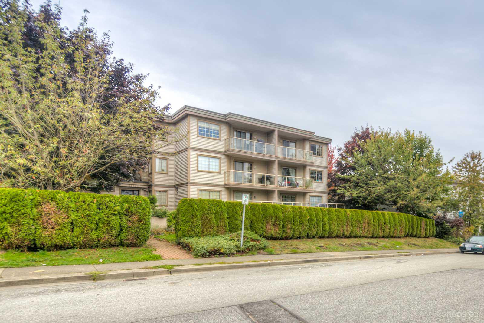 Hilton View Manor at 13490 Hilton Rd, Surrey 1