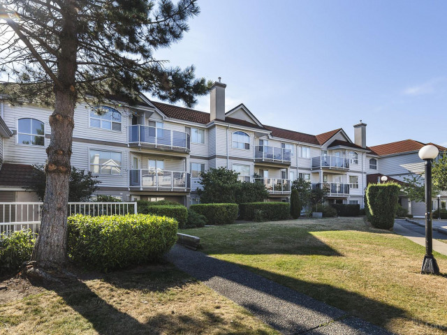 Newton Court