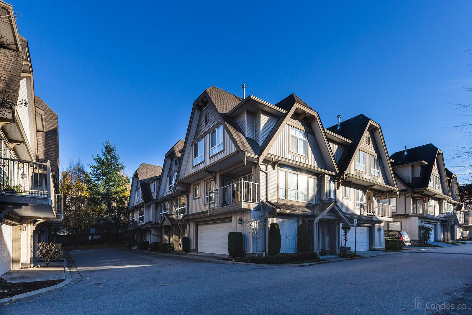 Starwood at 12738 66 Ave, Surrey 1