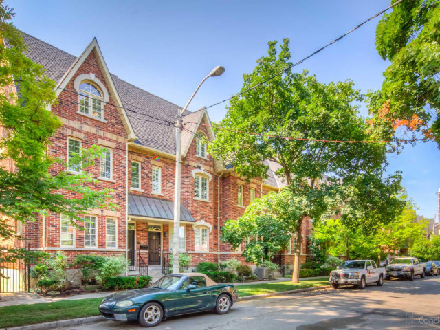 The Manors of Earl Street