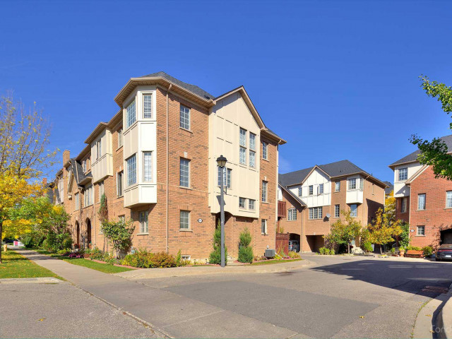 West Dean Park Townhomes