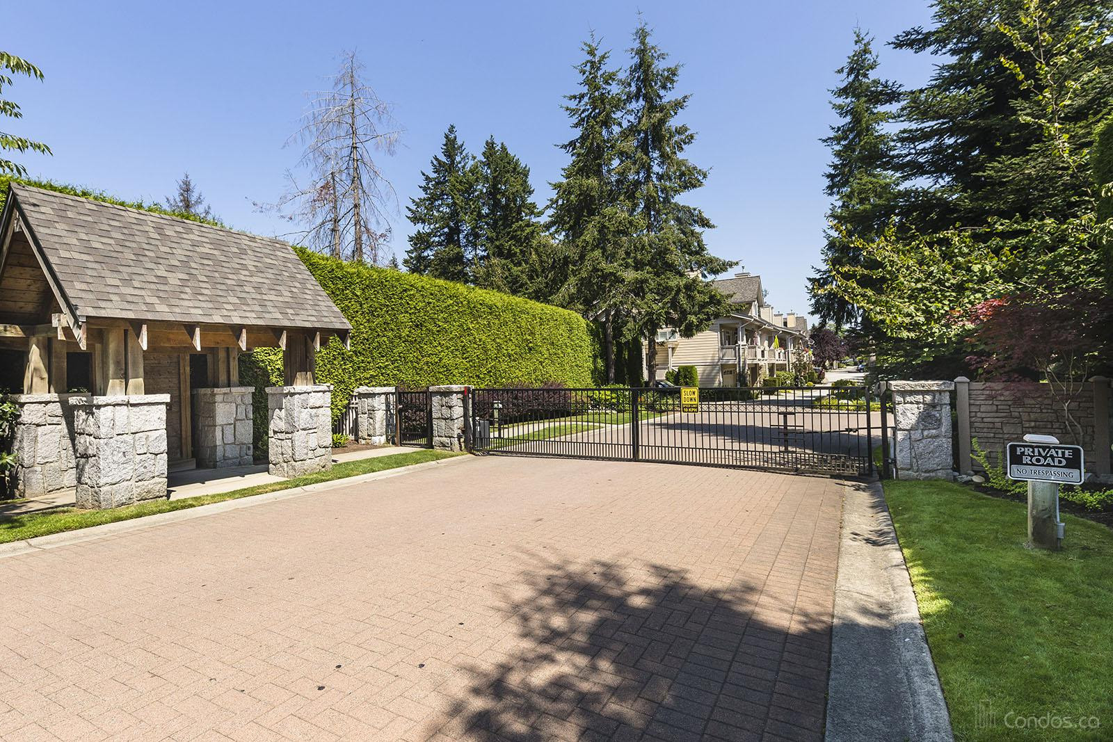 Woodgrove at 2588 152 St, Surrey 1