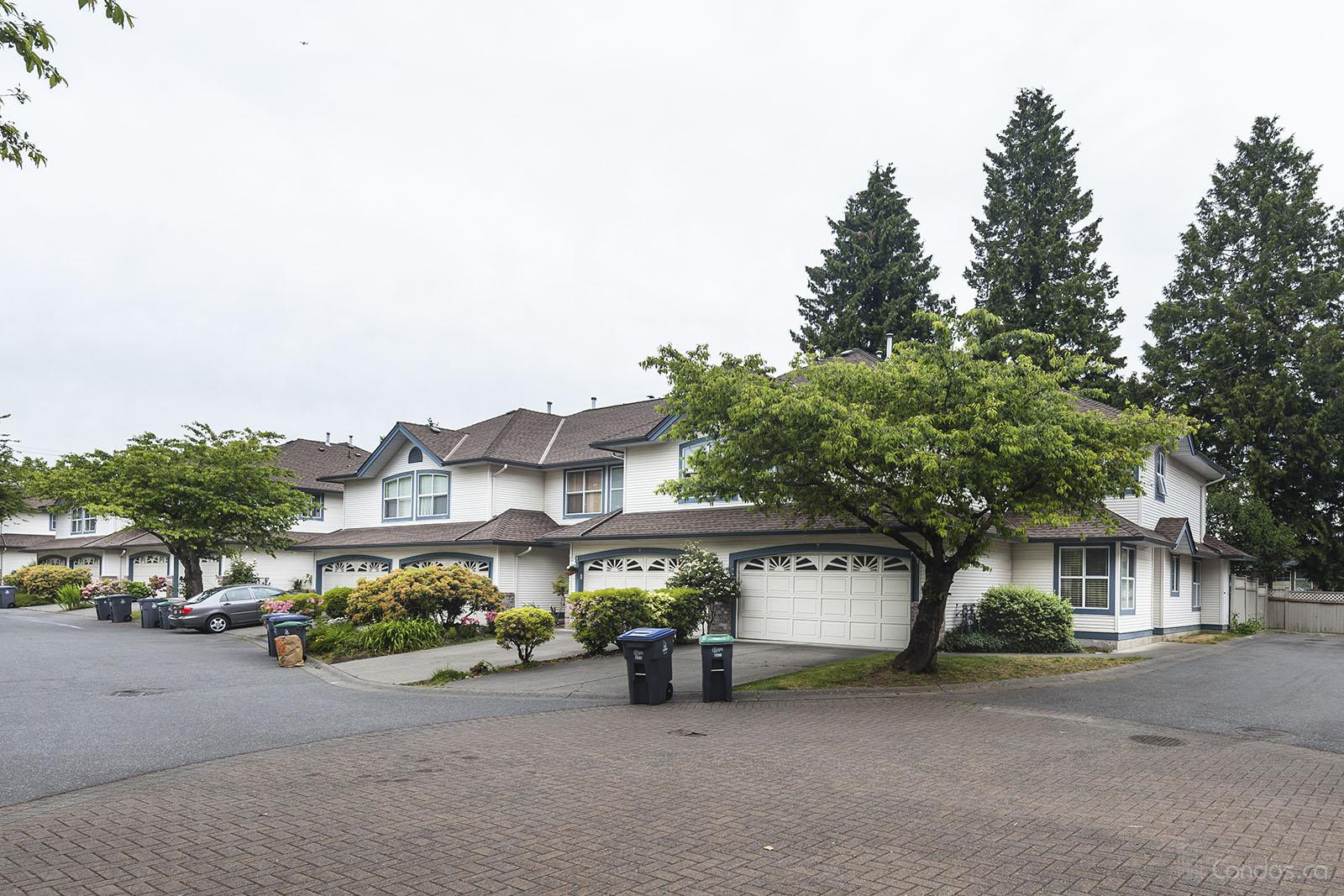 Strawberry Hills at 7435 121A St, Surrey 1