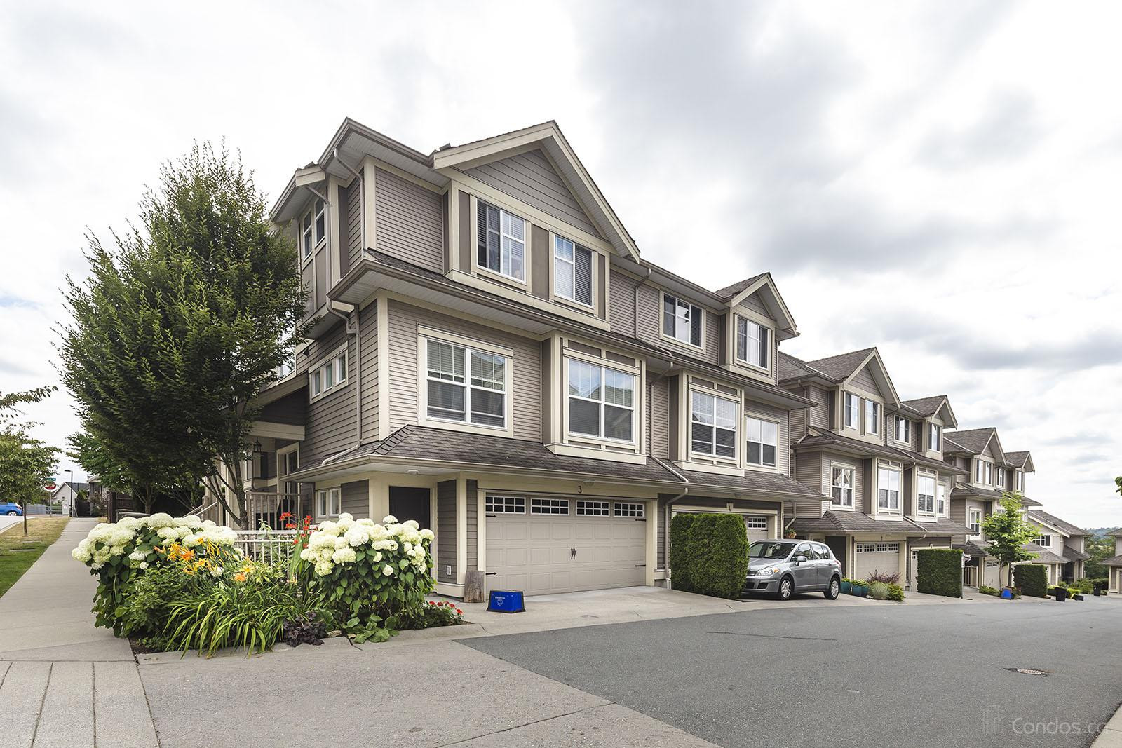 Ebbens Crossing at 7177 179 St, Surrey 1