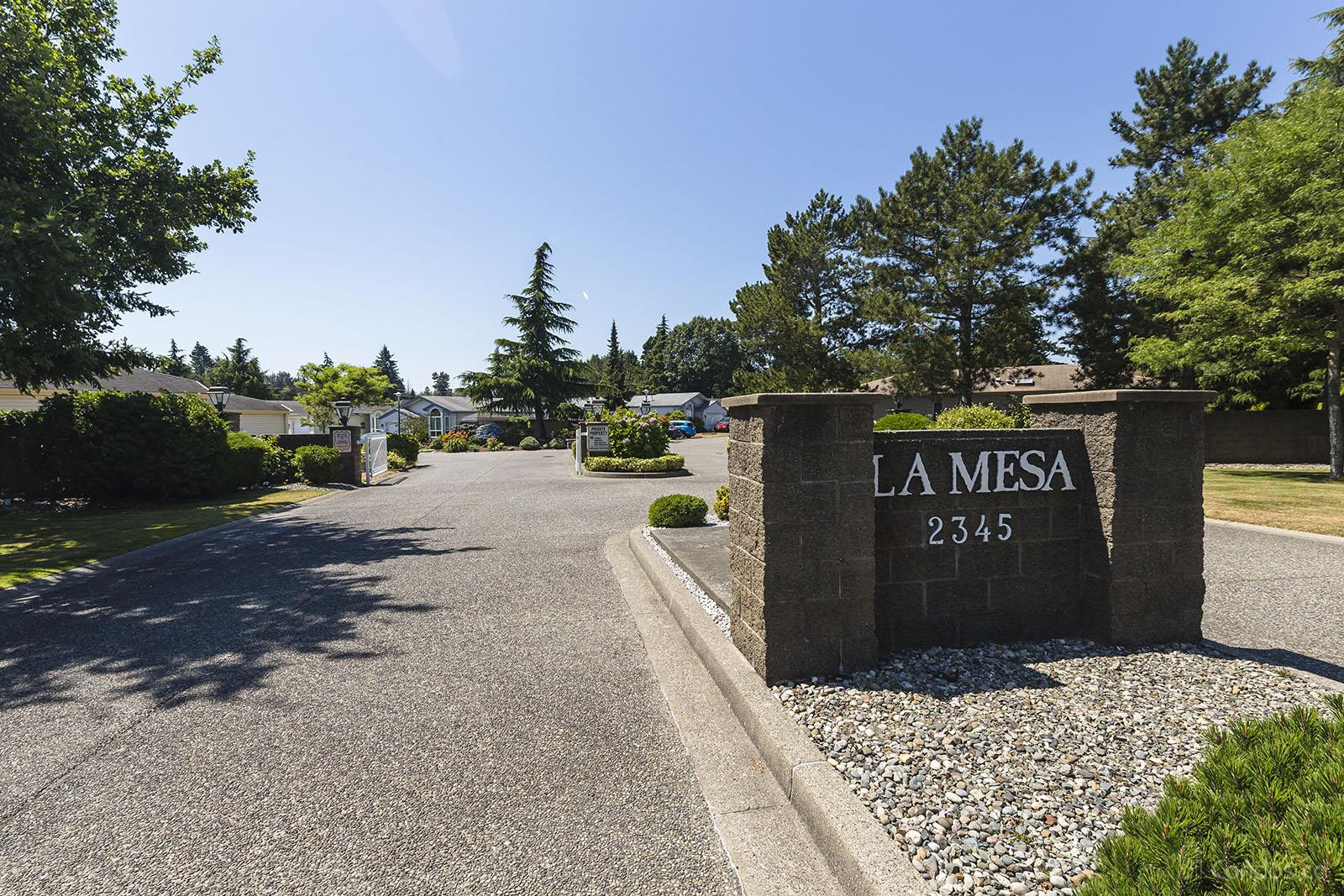 La Mesa at 2345 Cranley Dr, Surrey 0