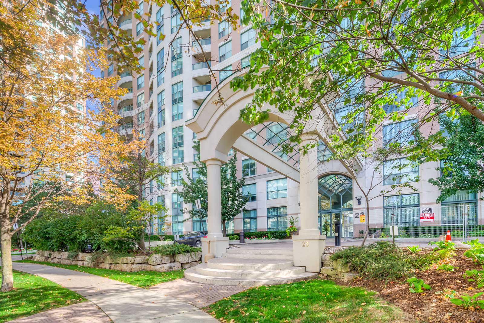 Symphony Square at 23 Lorraine Dr, Toronto 1