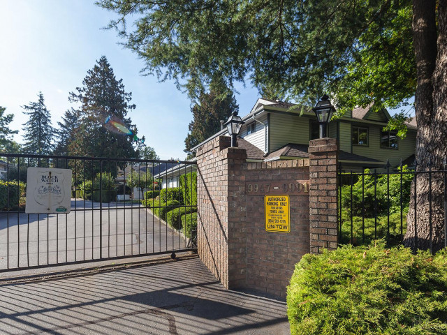 Spencers Gate photo