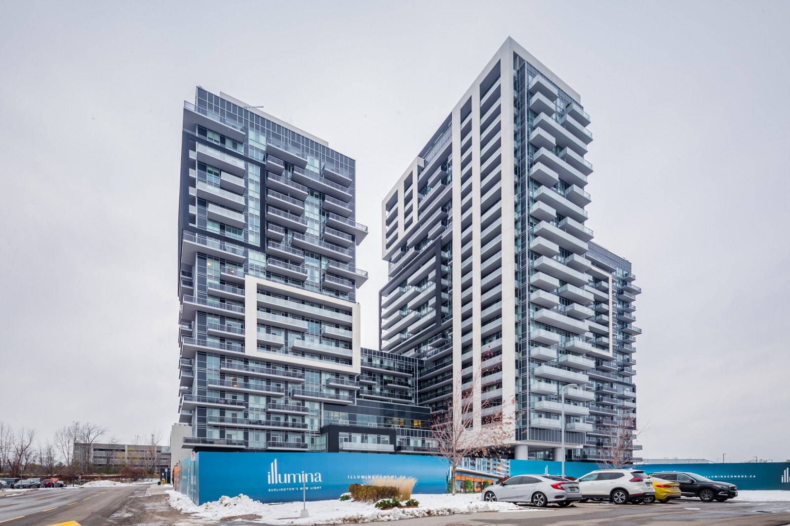 2087 Fairview St Paradigm Condos 23 Condos for Sale & 7 Condos for