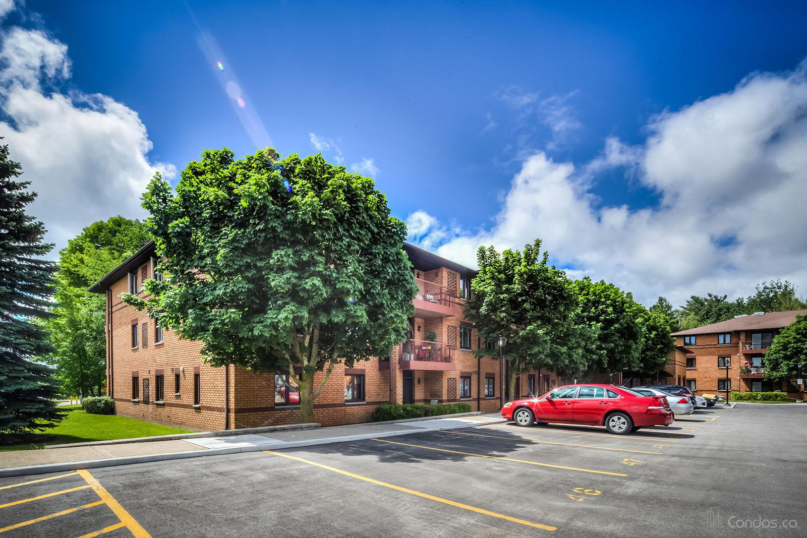 10 Coulter Condos at 10 Coulter St, Barrie 0