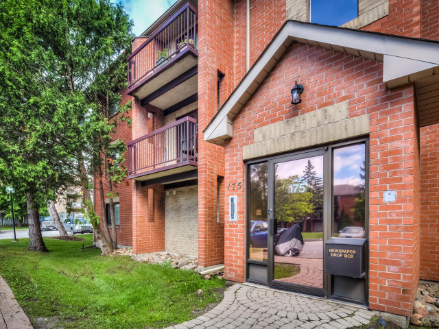 Edgehill Drive Condos