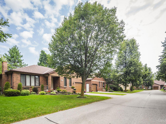 Green Briar Road Condos photo