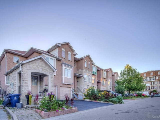 Pioneer Townhomes photo
