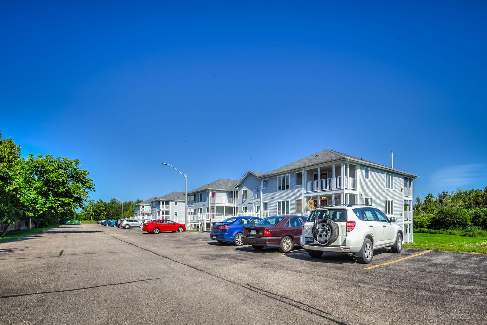 Mulligan Lane Condos at 20 Mulligan Ln, Wasaga Beach 0