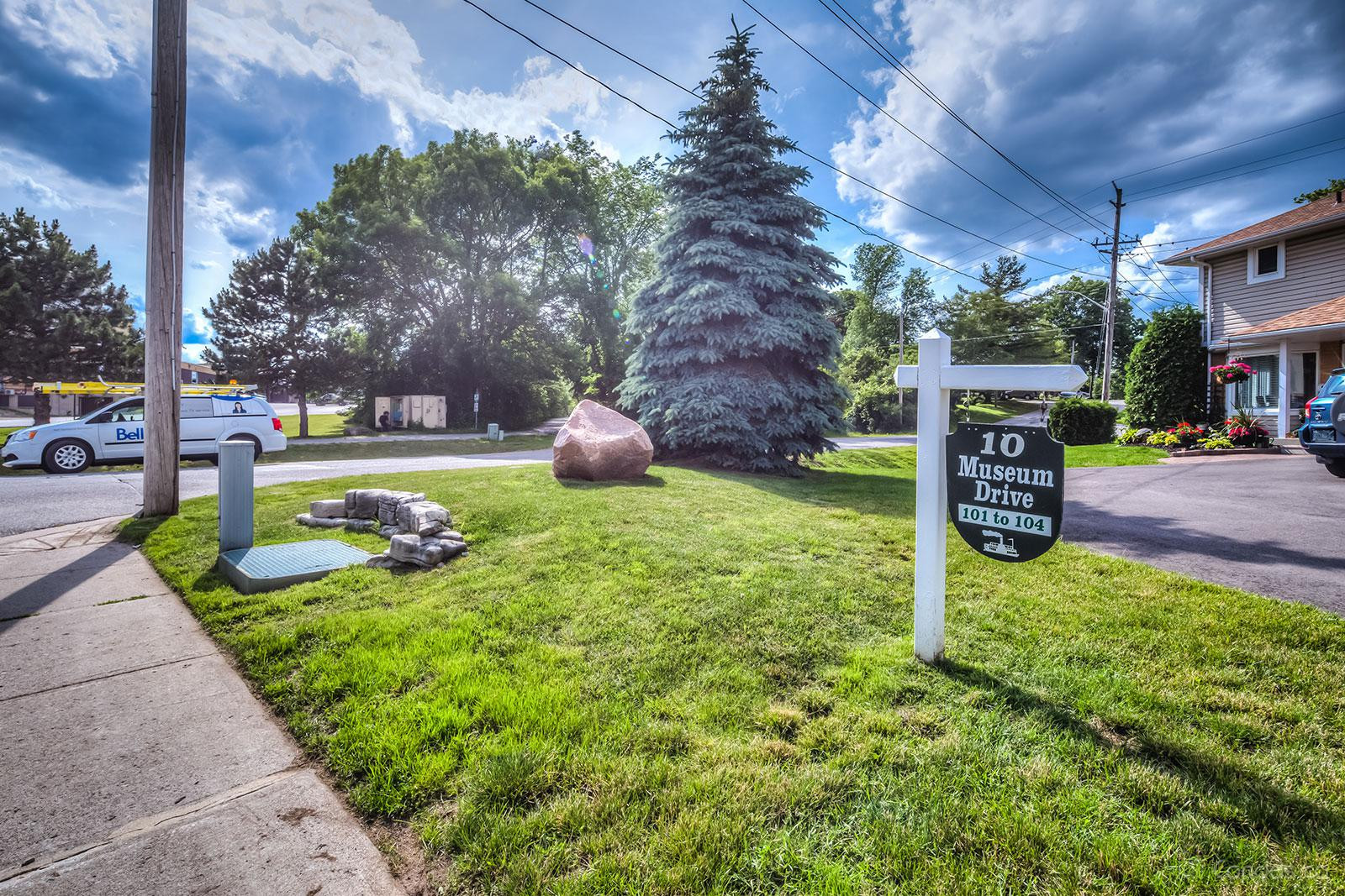 Museum Drive Condos at 10 Museum Dr, Orillia 1