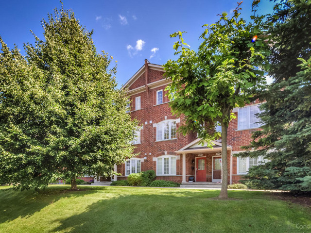 Raglan Street Condos photo