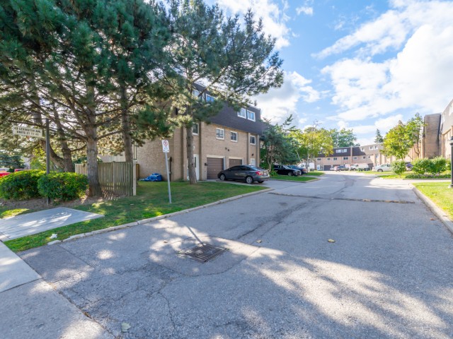 43 Lexington Townhouses photo