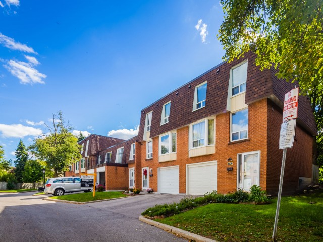 301 Bridletowne Townhouses