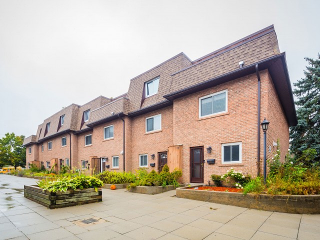 20 Hainford Street Townhouses