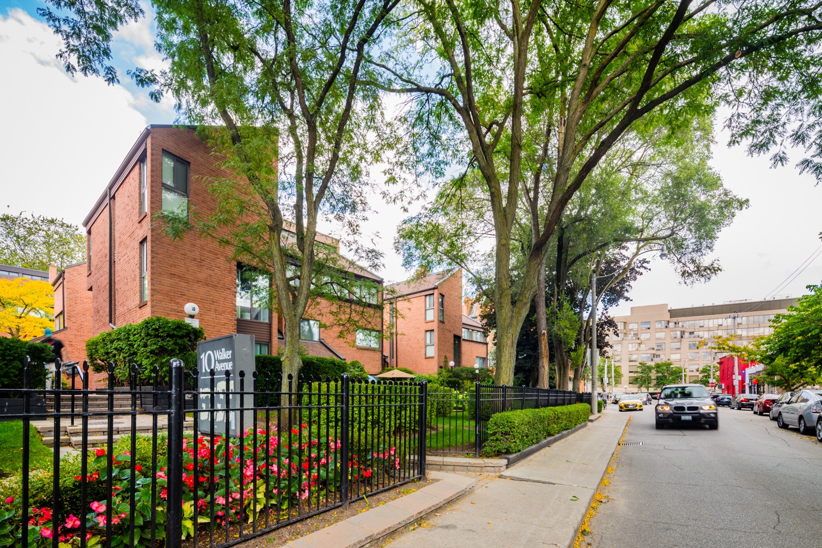 10 Walker Avenue at 10 Walker Ave, Toronto 1