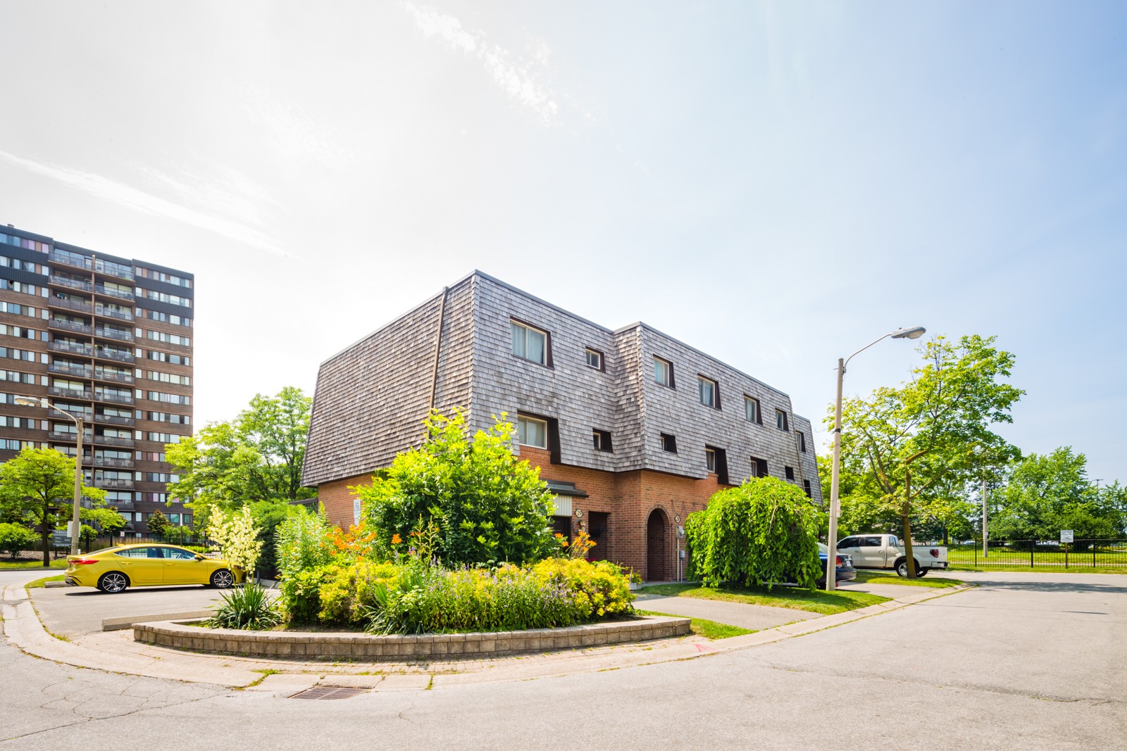 Briar Path Townhouses at 69 Briar Path, Brampton 1