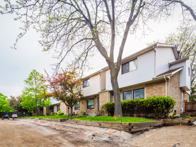 6540 Falconer Drive Townhouses