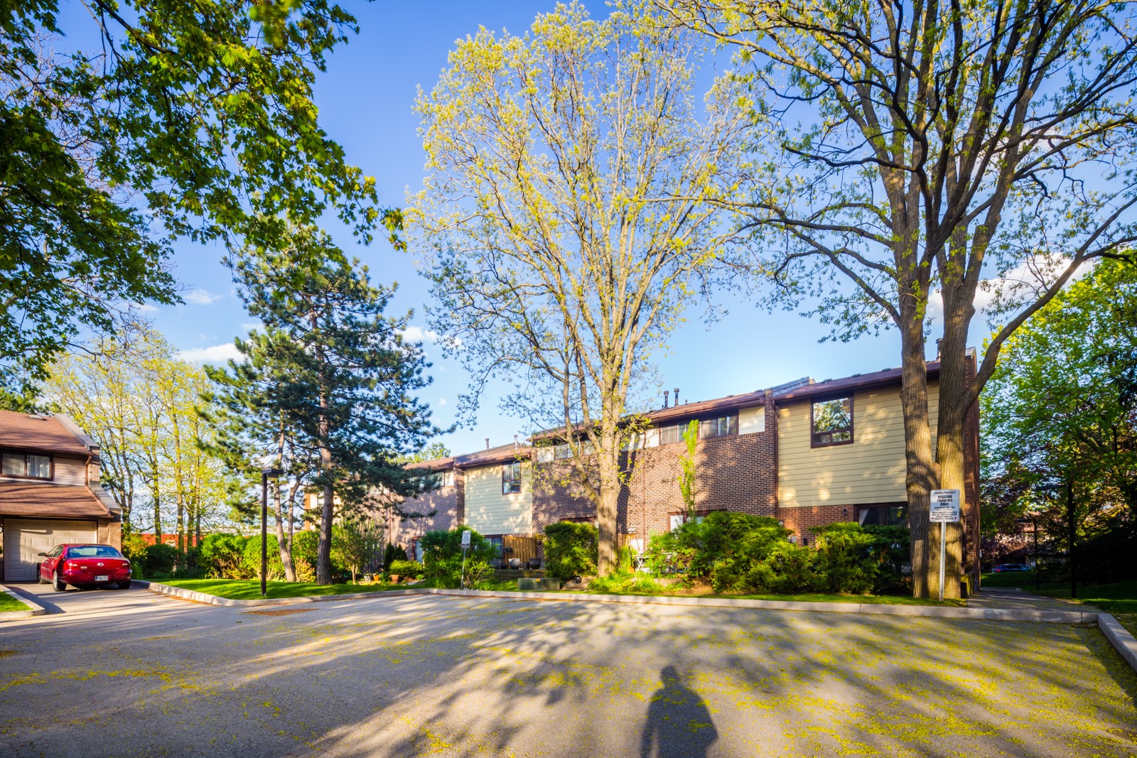 2020 South Millway Townhouses at 2020 South Millway, Mississauga 1