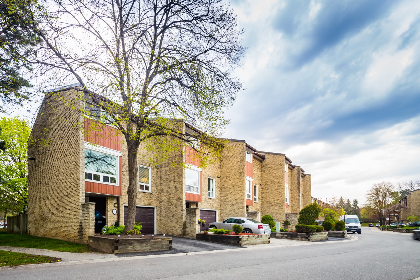 915 Inverhouse Drive Townhouses at 915 Inverhouse Dr, Mississauga 0