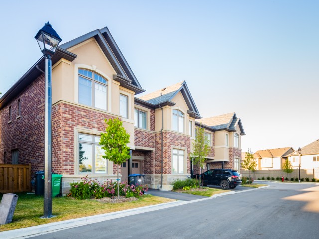 Baronwood Court Townhouses hero image