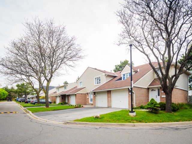 2079 The Collegeway Townhouses