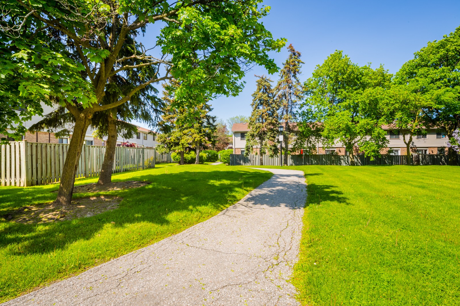 2701 Aquitaine Avenue Townhouses at 2701 Aquitaine Ave, Mississauga 1