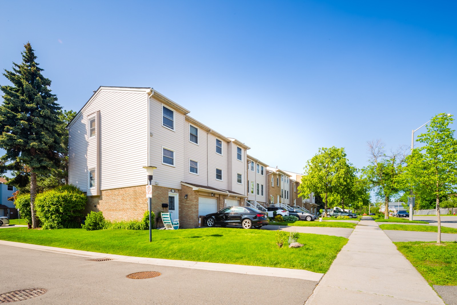 5878 Montevideo Road Townhouses at 5878 Montevideo Rd, Mississauga 0